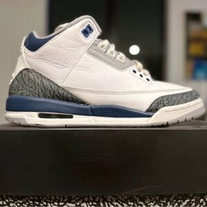 Midnight Navy Jordan 3